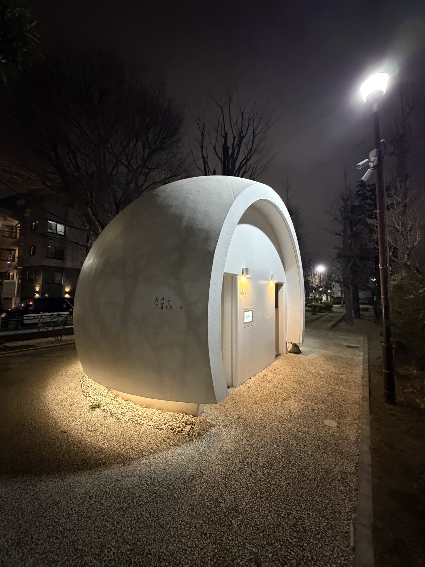 Toilet 3